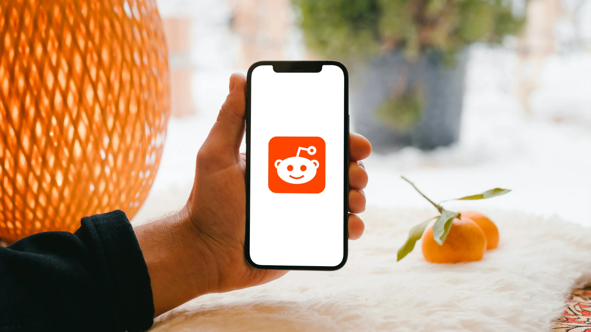 how to turn on nsfw on reddit app iphone